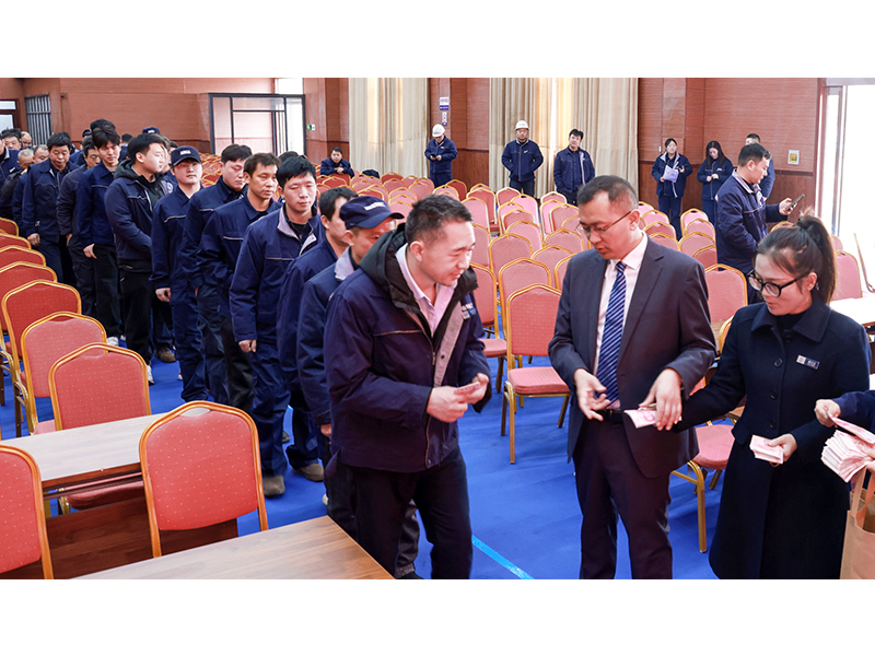 河南礦山｜福利堆成山，歡樂過小年